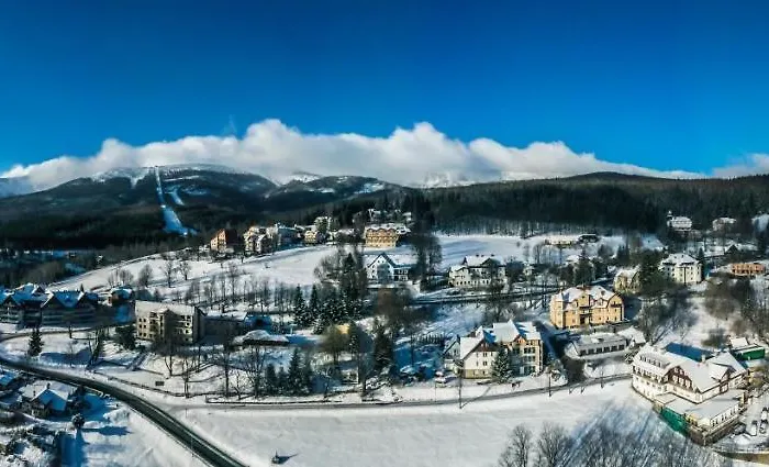 Lawendowy Dworek 3* كارباش