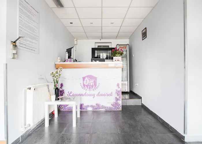 Lawendowy Dworek 3*