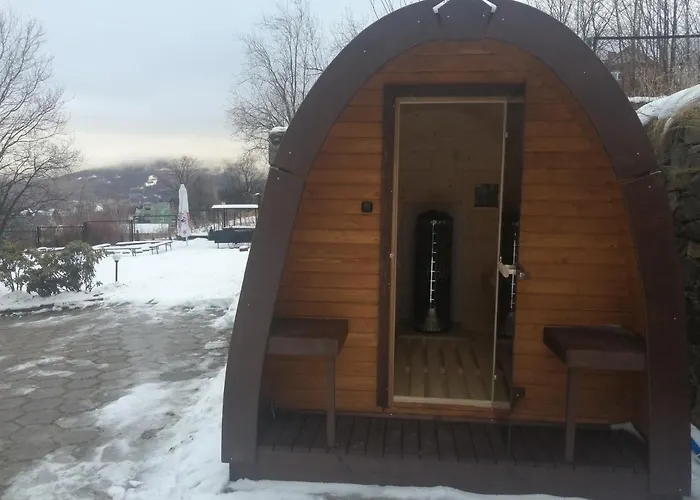 Lawendowy Dworek 住宿加早餐酒店