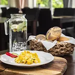 Alojamento de Acomodação e Pequeno-almoço Lawendowy Dworek 3*