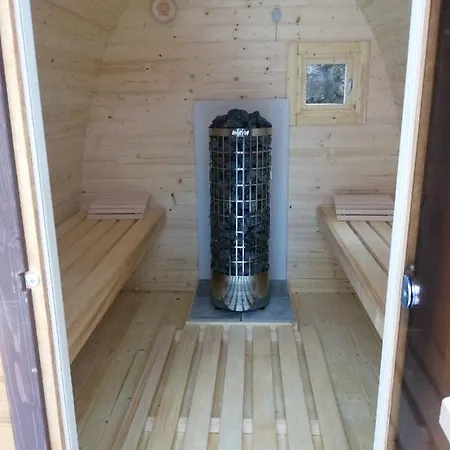 Bed & Breakfast Lawendowy Dworek Karpacz