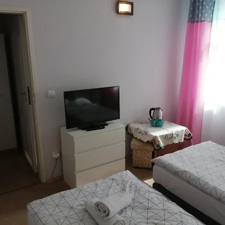 Lawendowy Dworek فندق مبيت وإفطار
