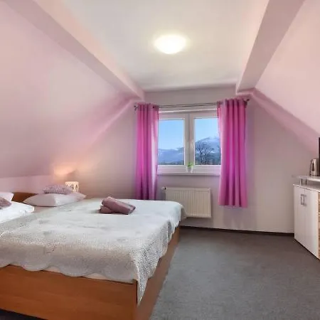 Lawendowy Dworek 4*