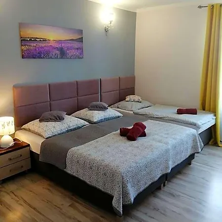 Lawendowy Dworek فندق مبيت وإفطار كارباش