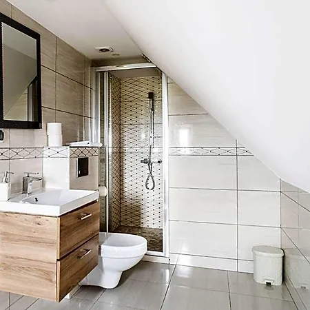 Bed & Breakfast Lawendowy Dworek Karpacz