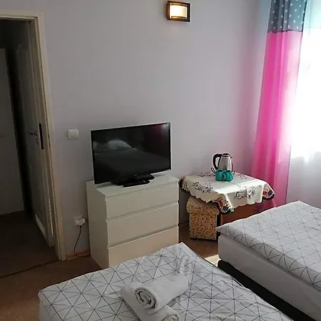 B&B Lawendowy Dworek 카르파츠