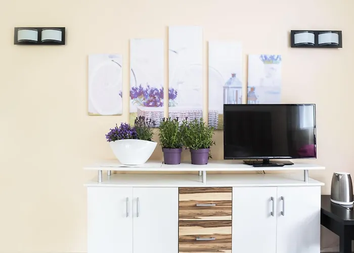 Bed and Breakfast Lawendowy Dworek 3*