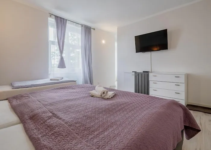 Bed and Breakfast Lawendowy Dworek