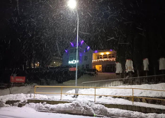 Lawendowy Dworek Bed and Breakfast 3*